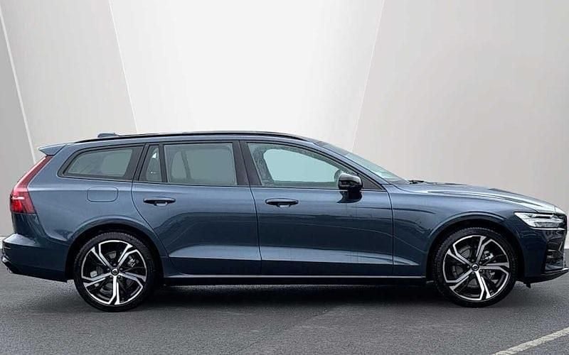 Used Volvo V60 Plus 197 HP (144 kW) 2026 Estate