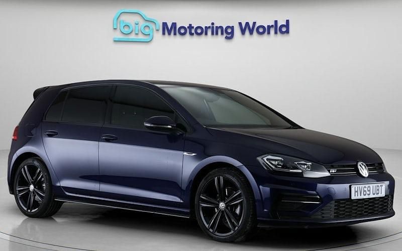 Blue Used 2019 VW Golf VII R-line Hatchback | £14,800 (Fair price) - Image 1/4