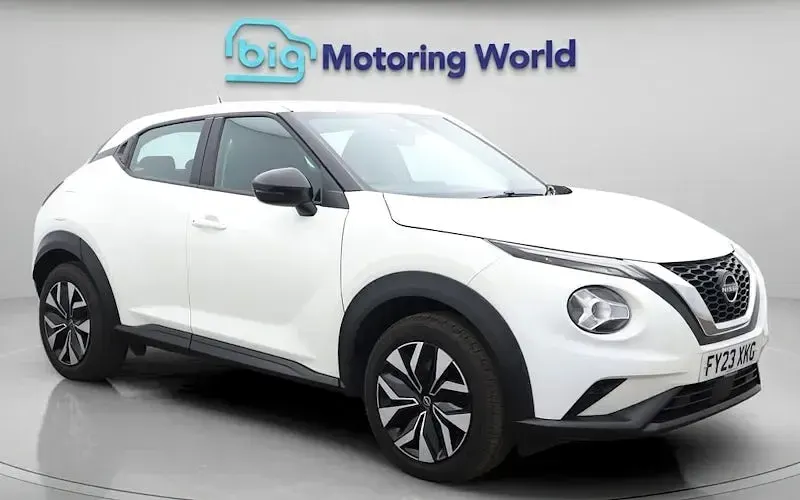 Używany Nissan Juke Acenta 114 KM (83 kW) 2023 SUV