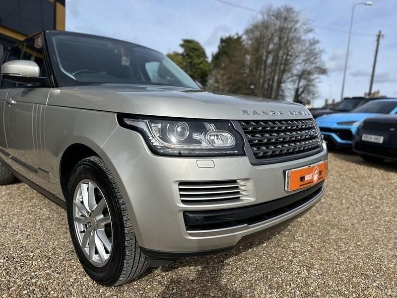 Used Land Rover Range Rover Vogue 258 HP (189 kW) 2014 Gold SUV