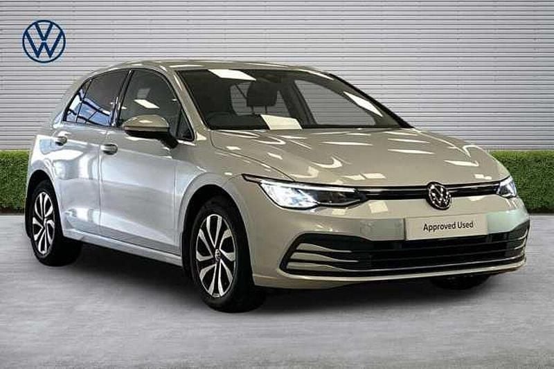 Used VW Golf VIII Active 150 HP (110 kW) 2022 Silver Hatchback