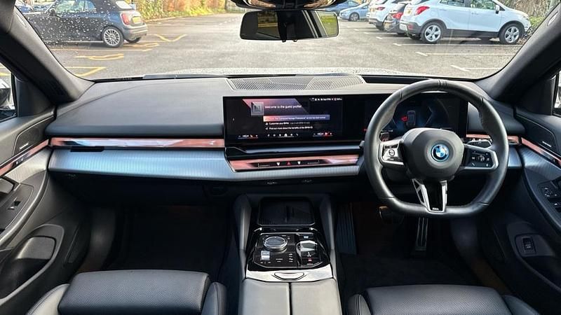 Used BMW i5 M Sport 246 kW (335 HP) 2025 Grey Sedan