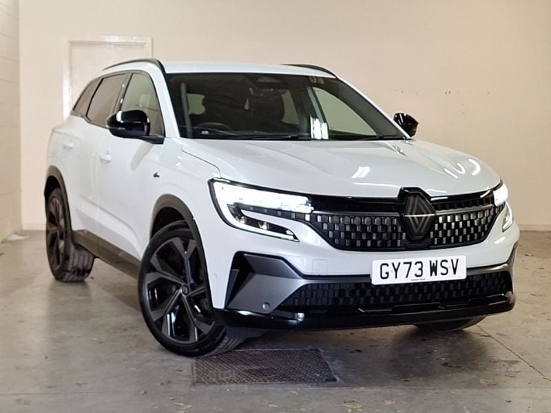 White Used 2023 Renault Austral Techno Esprit Alpine SUV | £26,498 (Fair price) - Image 1/4
