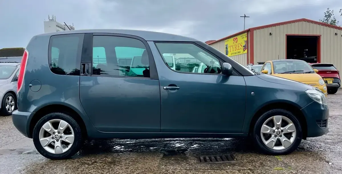 Used Skoda Roomster SE 2015 Grey MPV