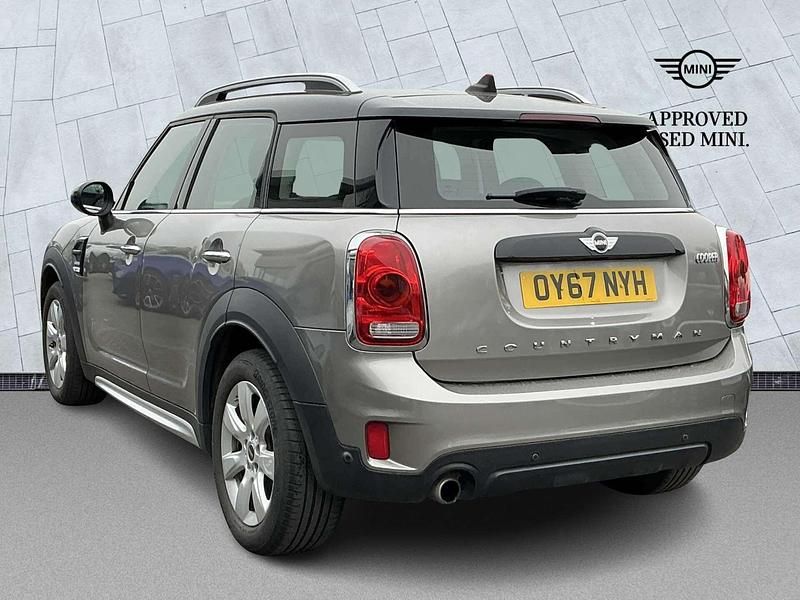 Used Mini Cooper Countryman 134 HP (98 kW) 2017 Silver SUV
