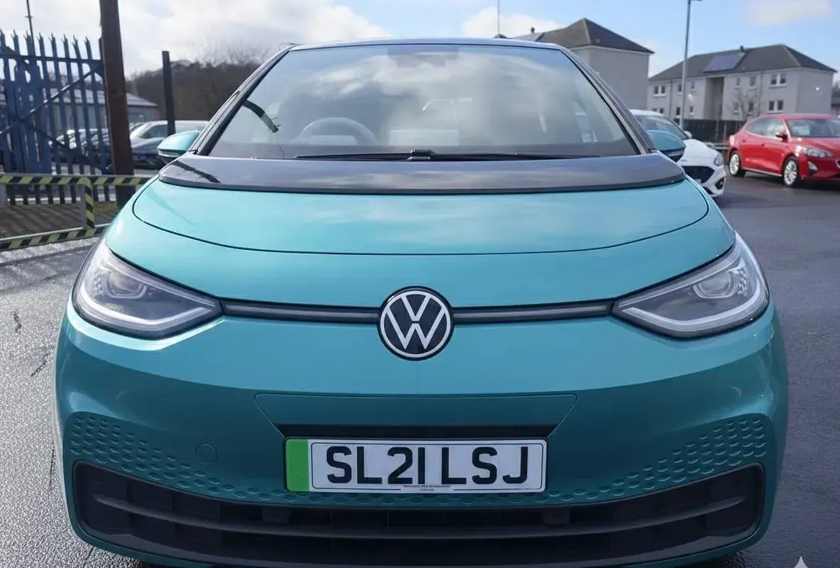 Usado VW ID.3 Pro Performance 150 kW (204 CV) 2021 Turquesa Utilitario