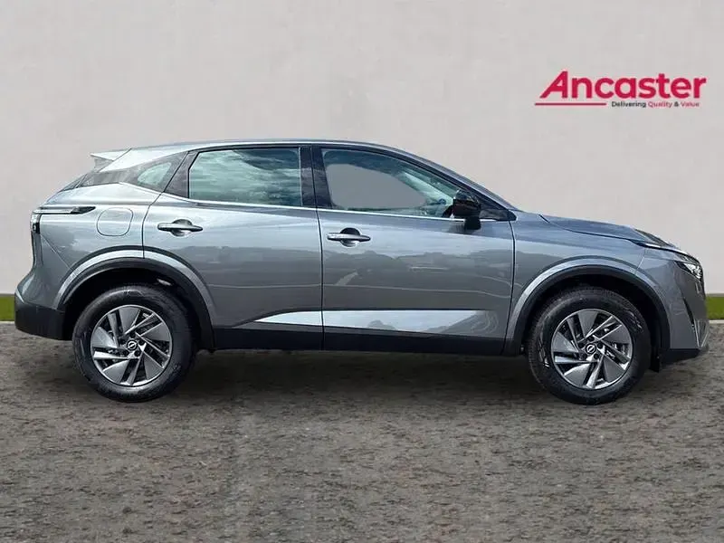 Nuevo Nissan Qashqai Acenta Premium 2026 Gris SUV
