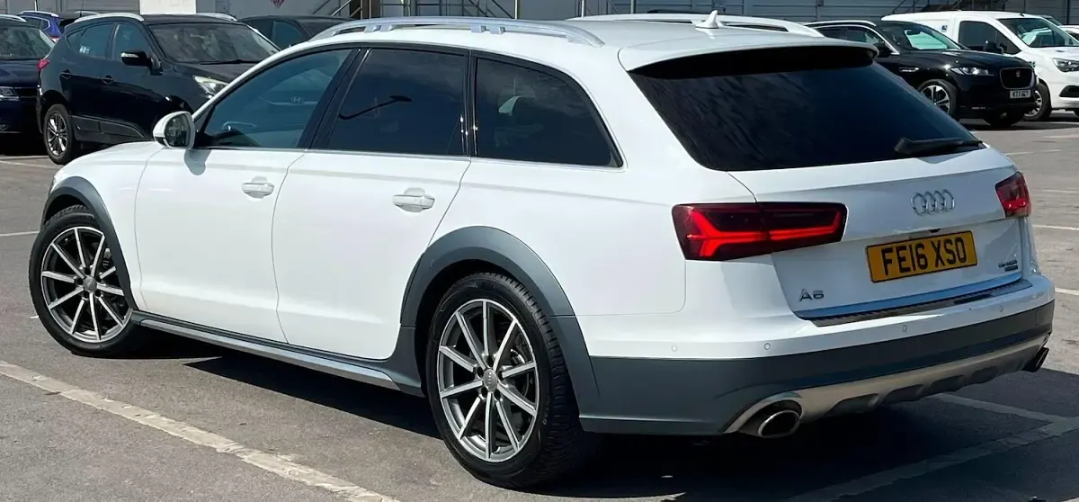Used Audi A6 Allroad Comfort 2016 White Estate