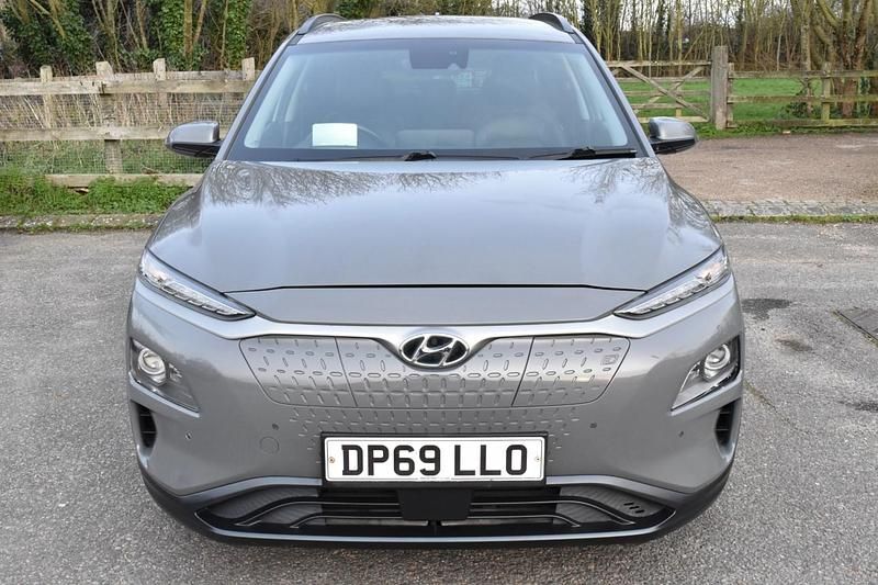 Second-hand Hyundai Kona Premium SE 150 kW (204 CP) 2019 Gri SUV