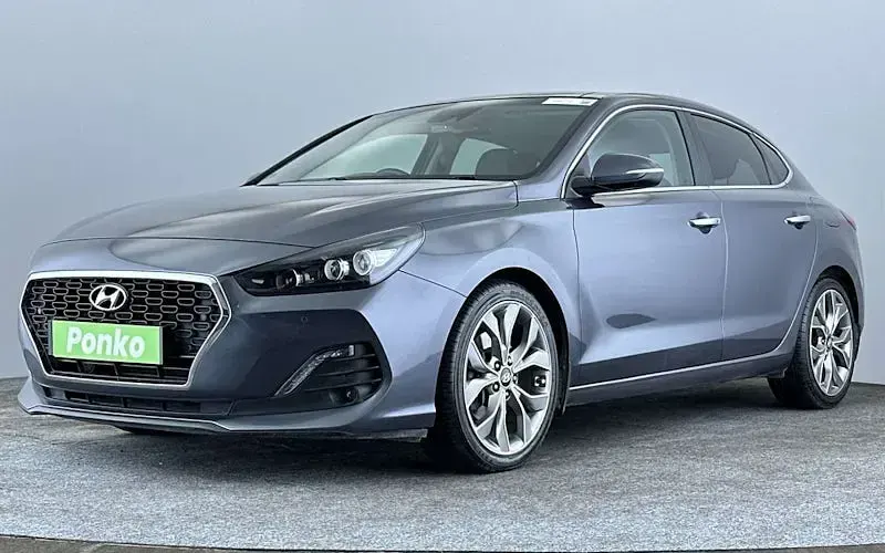 Used Hyundai i30 Premium SE 140 HP (102 kW) 2020 Hatchback