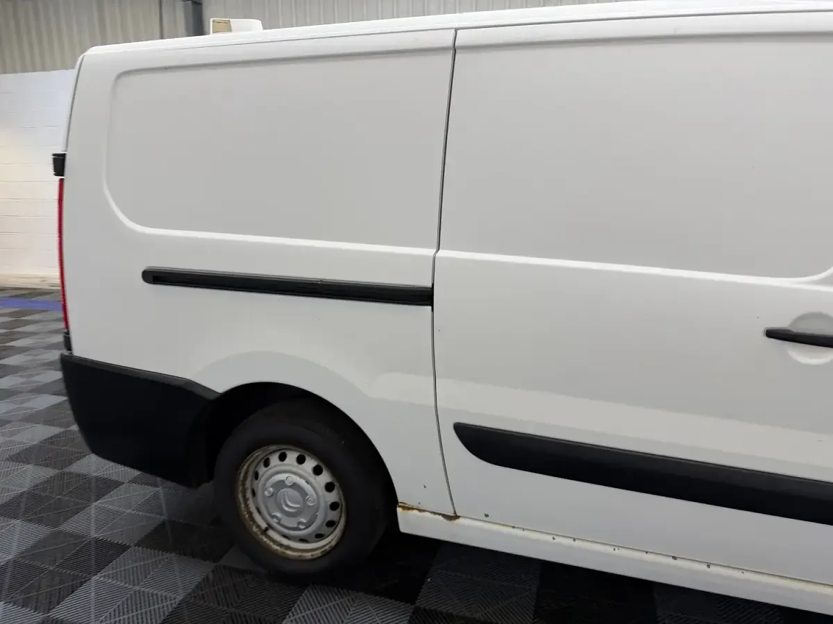 Used Citroën Dispatch 90 HP (66 kW) 2014 White MPV