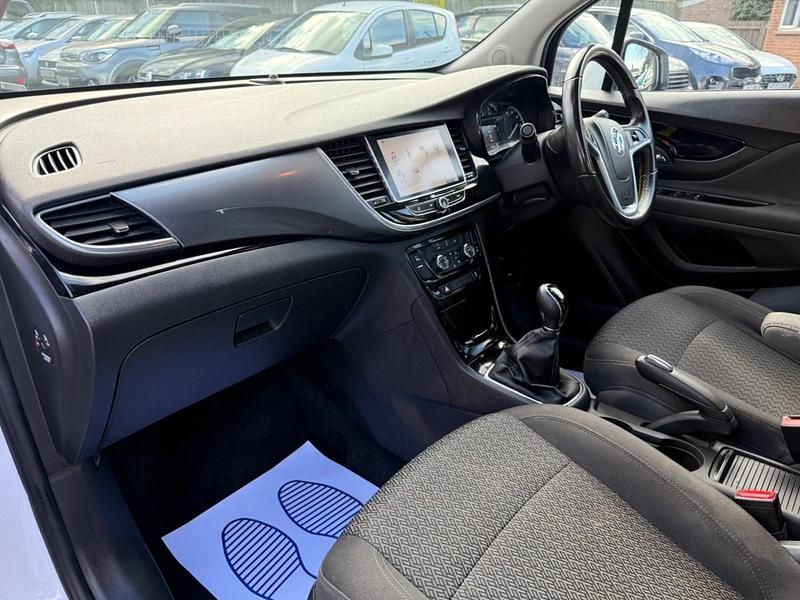 Used Vauxhall Mokka X Design Edition 2019 White SUV