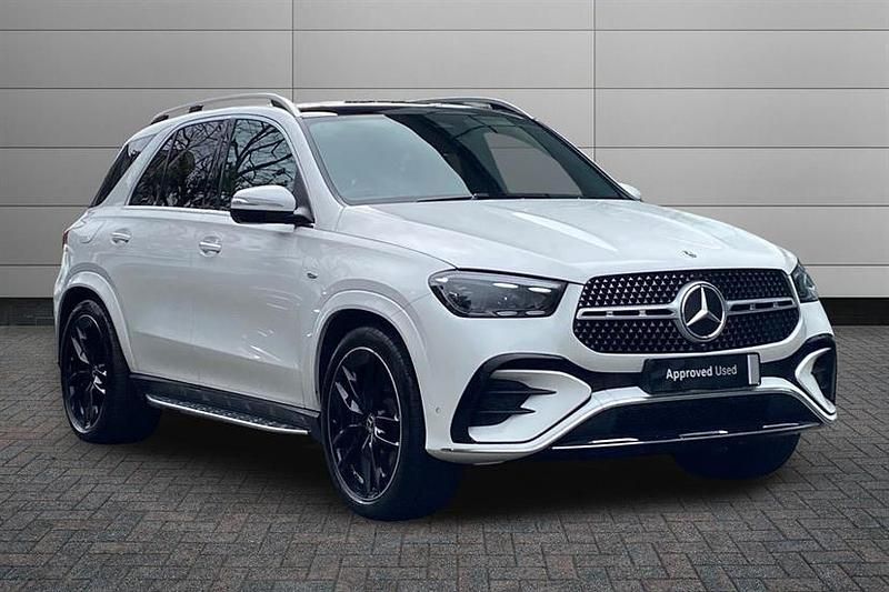 Used Mercedes GLE400 AMG Line Premium Plus 381 HP (280 kW) 2025 Opalite white Estate