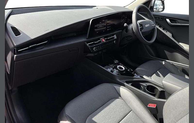 Used Kia Niro 127 HP (93 kW) 2025 Grey SUV