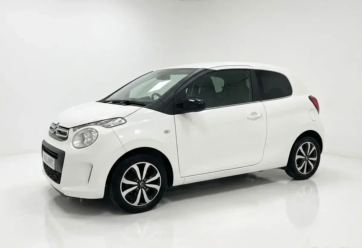 Used Citroën C1 Flair 82 HP (60 kW) 2016 White Hatchback