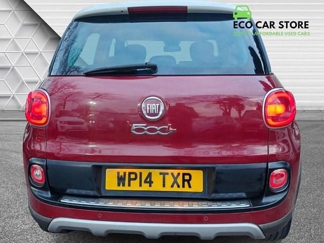Used Fiat 500L Trekking 105 HP (77 kW) 2014 Red/white MPV