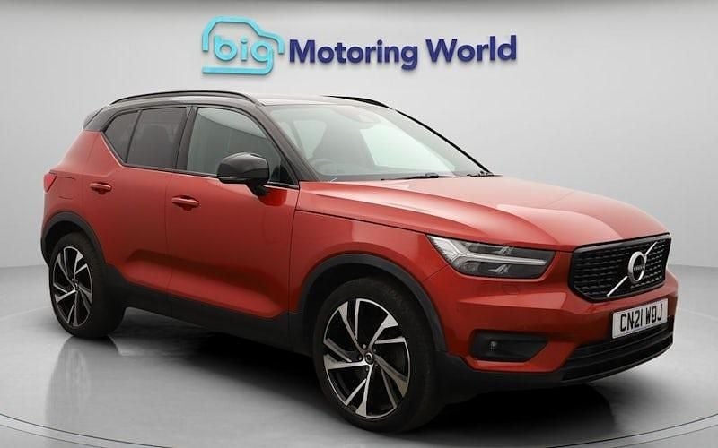 Red Used 2021 Volvo XC40 R-Design Pro SUV | £18,000 (Super price) - Image 1/4