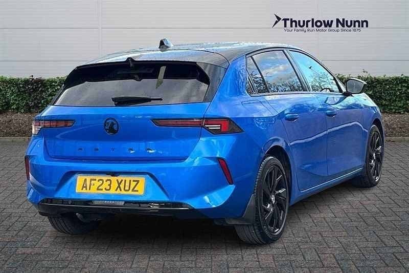 Used Vauxhall Astra S 130 HP (95 kW) 2023 Cobalt blue Hatchback