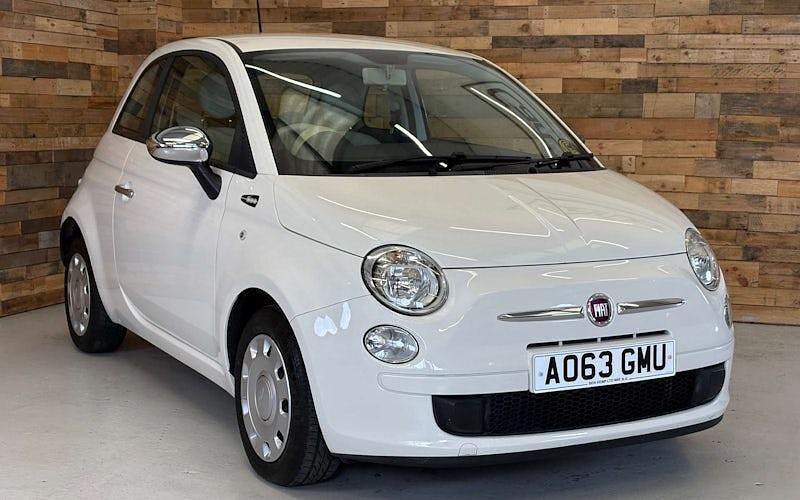 Used Fiat 500 Pop 69 HP (50 kW) 2014 White Hatchback