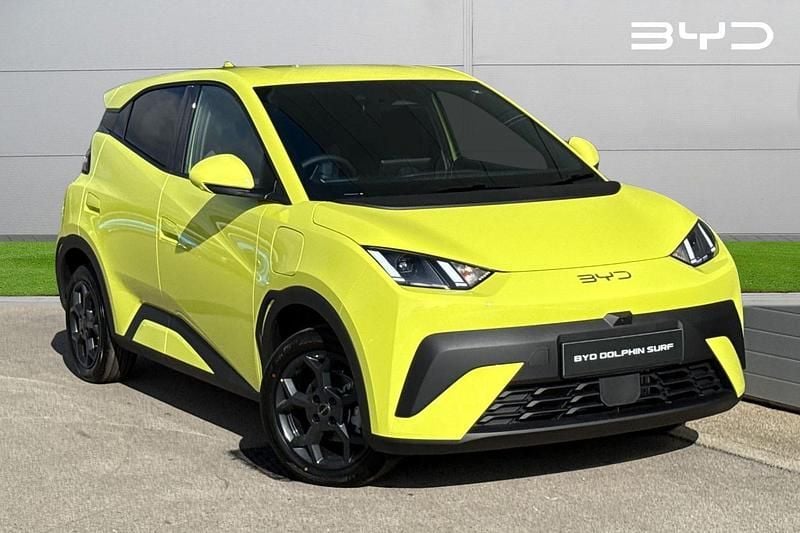 Green New 2025 BYD Dolphin Active Hatchback | £17,590 (Fair price) - Image 1/4