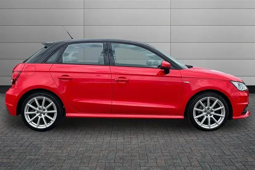 Usado Audi A1 S-Line 125 CV (91 kW) 2018 Rojo