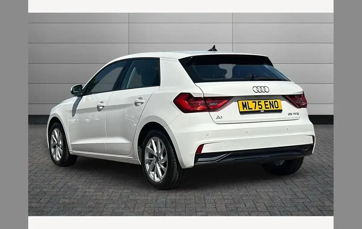 Used Audi A1 Sport 95 HP (69 kW) 2025 Shell white SUV