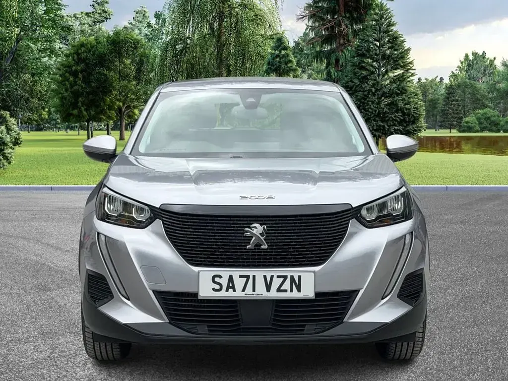 Used Peugeot 2008 Active Premium 100 HP (73 kW) 2021 Grey SUV