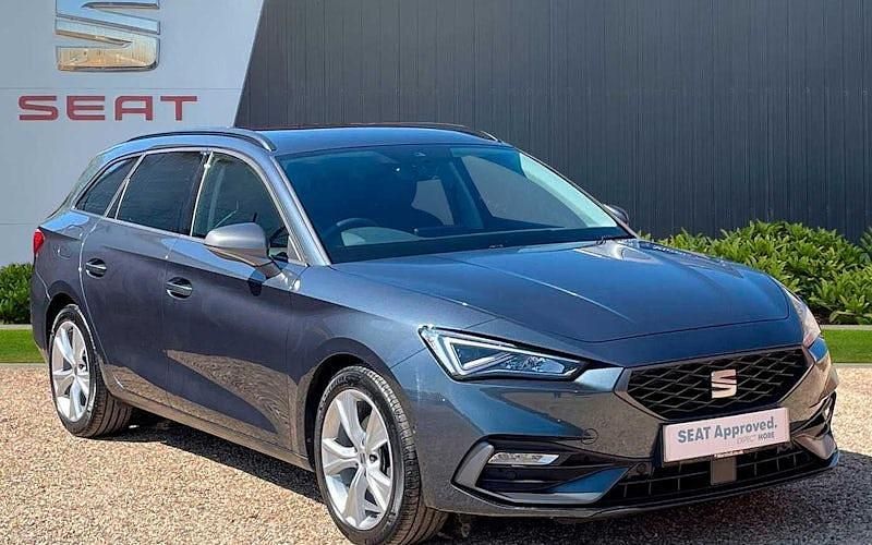 Used 2023 Seat Leon FR Estate | £16,380 (Fair price) - Image 1/4