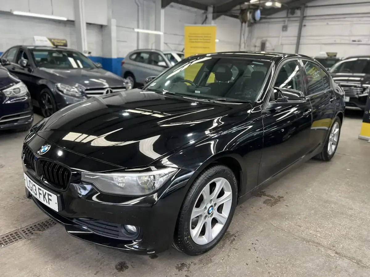 Used BMW 316 Impressive 116 HP (85 kW) 2013 Black Sedan