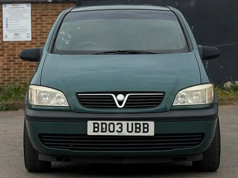 Second-hand Vauxhall Zafira Club 101 CP (74 kW) 2003 Verde Monovolum
