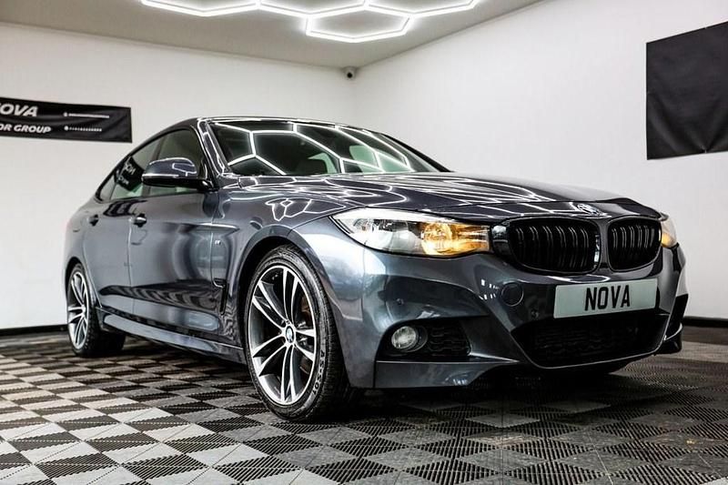 Used BMW 330 M Sport 258 HP (189 kW) 2016 Grey Hatchback