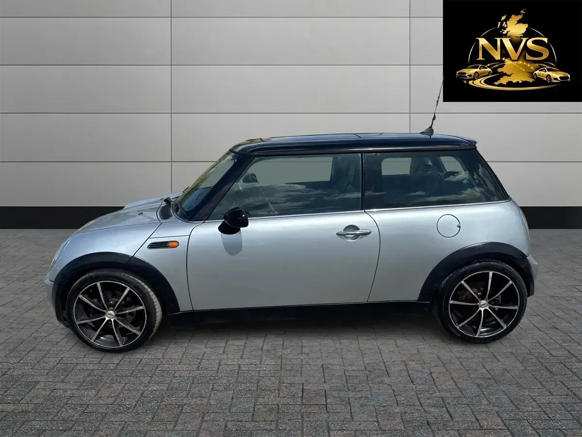 Used Mini Cooper Hatch 2004 Silver Hatchback