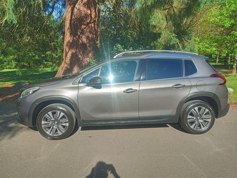 Begagnad Peugeot 2008 Allure 2016 Grå SUV