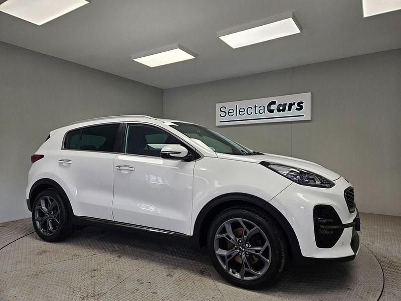 White Used 2018 Kia Sportage GT-Line SUV | £11,695 (Fair price) - Image 1/4