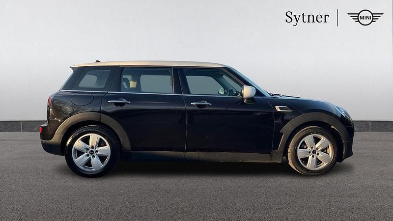 Used Mini Cooper Clubman Classic 134 HP (98 kW) 2019 Black Estate