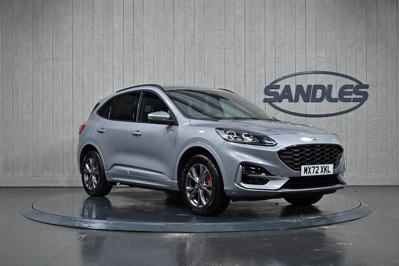 Used Ford Kuga ST-Line 225 HP (165 kW) 2022 Silver SUV