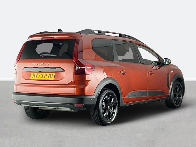 Used Dacia Jogger Extreme 2023 Brown MPV