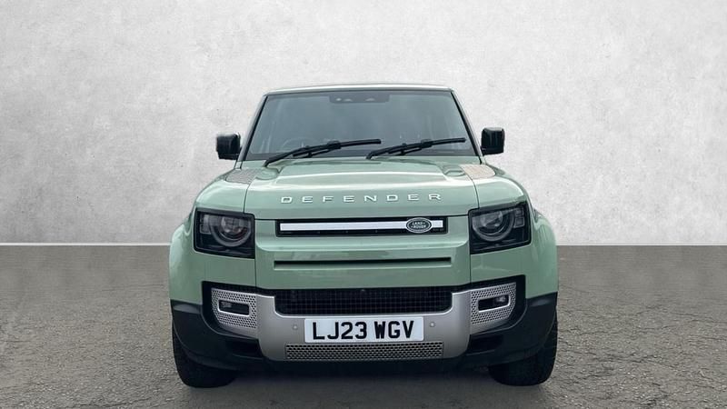 Used Land Rover Defender 75th Limited Edition 300 HP (220 kW) 2023 Green SUV