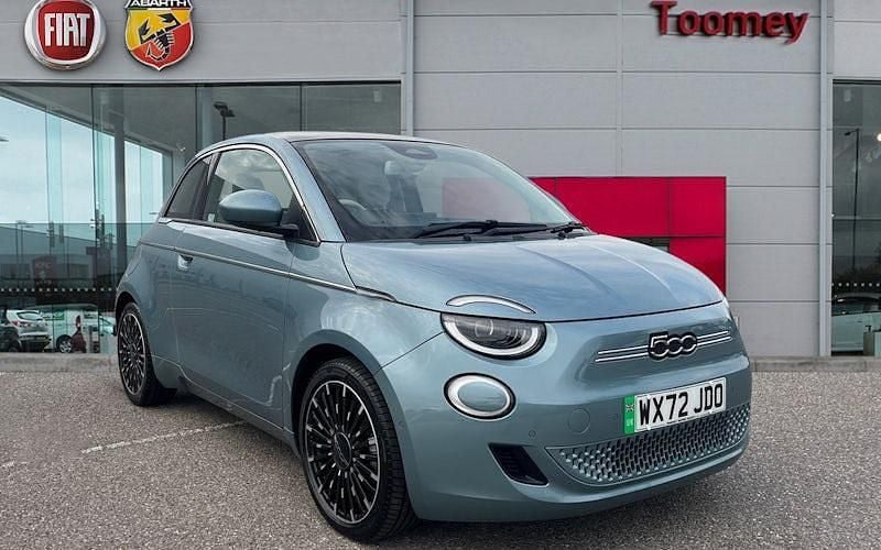 Used 2025 Fiat 500e La Prima Hatchback | £15,490 (Fair price) - Image 1/4