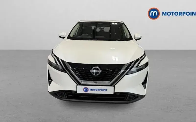 Used Nissan Qashqai Acenta Premium 190 HP (139 kW) 2023 White SUV
