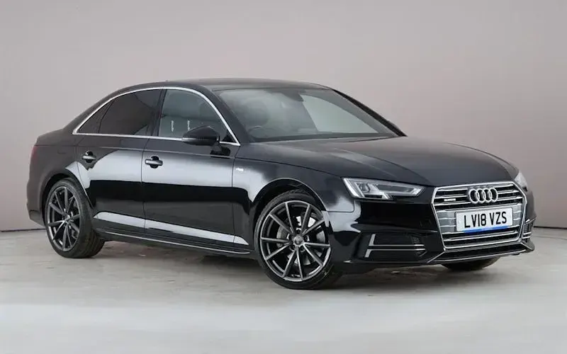 Used Audi A4 S-Line 190 HP (139 kW) 2018 Sedan