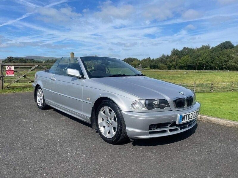 Silver Used 2002 BMW 320 Cabriolet Cabriolet | £2,495 (A bit pricey) - Image 1/4