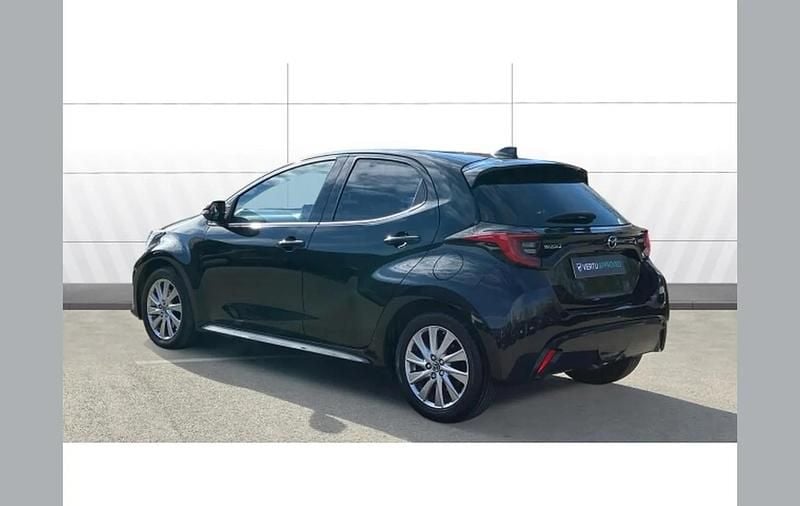Begagnad Mazda 2 113 HK (83 kW) 2022 Svart Halvkombi