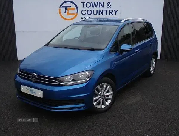 Used VW Touran SE 147 HP (108 kW) 2017 Blue MPV