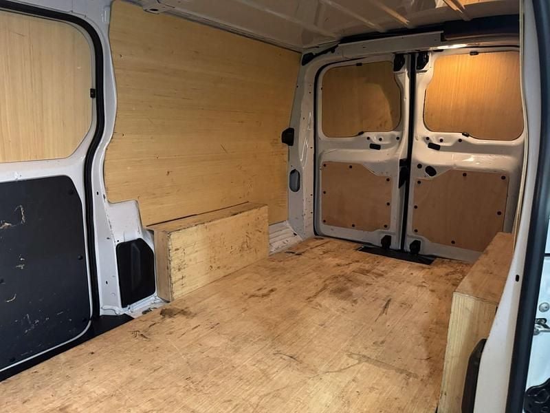 Second-hand Peugeot Expert Premium 2023 Alb Van