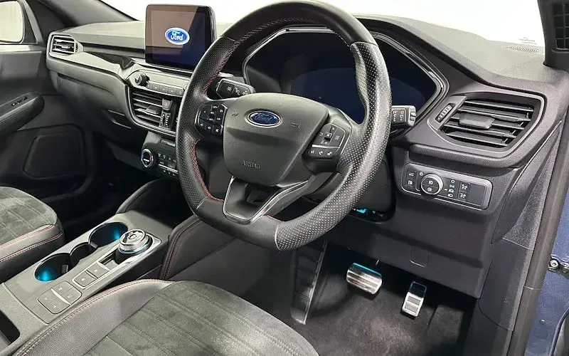 Used Ford Kuga ST-Line 225 HP (165 kW) 2022 Blue SUV