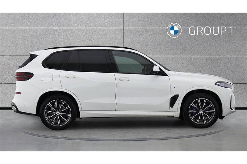 Used BMW X5 M Sport 352 HP (258 kW) 2024 Alpine white SUV