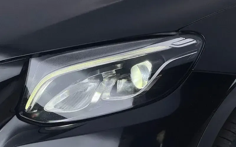 Used Mercedes GLC220 Premium 170 HP (125 kW) 2019 SUV