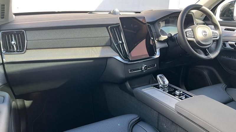 Used Volvo XC90 Ultra 455 HP (334 kW) 2025 Black SUV