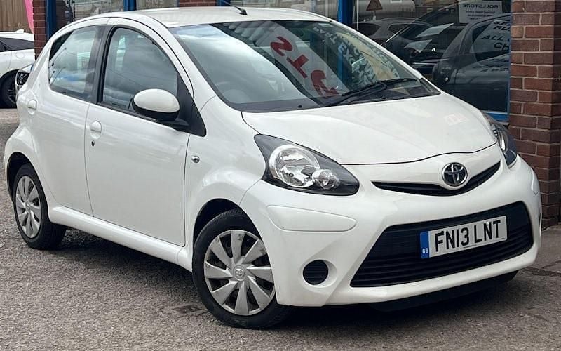 Used Toyota Aygo 68 HP (50 kW) 2012 Hatchback